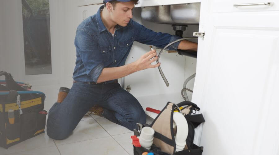 Professional septic tank pumping in Staples, TX